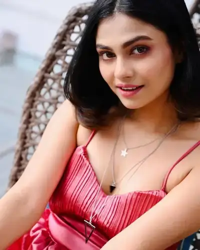 Call Girls Service in Shaikpet